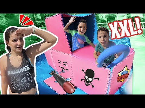CREAMOS un BARCO MEJOR que de CARTÓN en nuestra PISCINA // Actividades en familia