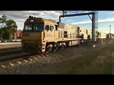 Australian Trains 48 - 4PS6 Pacific National