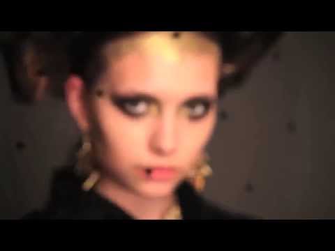 Andrea Tramacere - RetroGoldFourrure