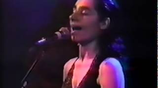 PJ Harvey - O Stella (live Chicago Metro 1993)