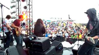 [HD] Tiffany Giardina at Bamboozle - You Better Run