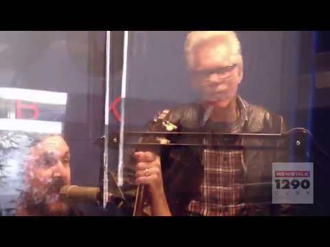 Big Sugar live in studio: Turn The Lights On