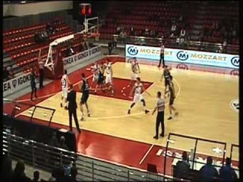 basket.ba: 3.kolo L -4 / M / Igokea - Široki 62 : 68