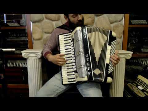 4107 - Black White Marotta Concerto Piano Accordion LMMH 41 120 $1199