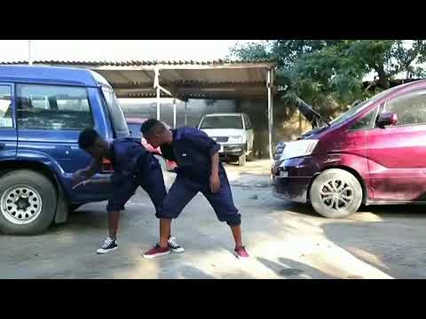 MOZE IYOBO DANCE
