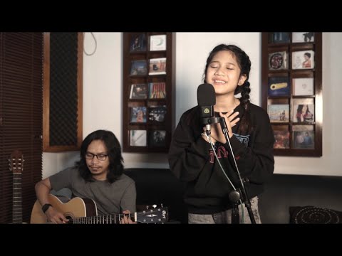 There Must Be More to Life Than This - Freddie Mercury and Michael Jackson (cover by Maisha Kanna)