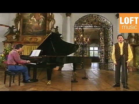 Francisco Araiza sings Robert Schumann's song cycle ''Dichterliebe''