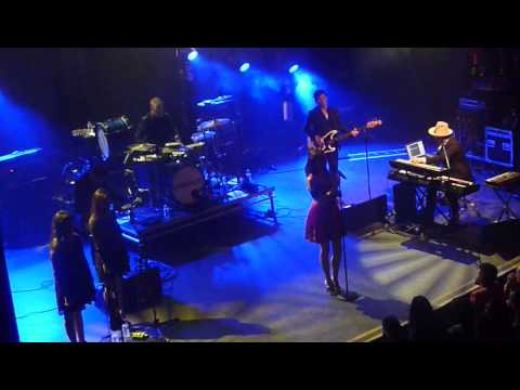 Sophie Ellis Bextor 09 When the Lost Don't Want to Be Found (Shepherd's Bush Empire 01/10/2014)