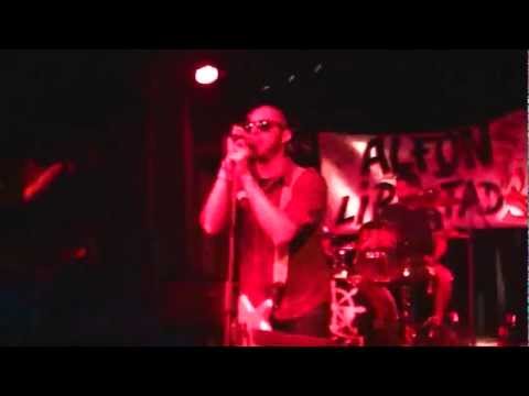 Duff Hooligans - Duff Hooligans (Sala Boss, Segovia, 29-12-2012)