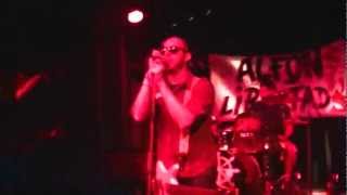 Duff Hooligans - Duff Hooligans (Sala Boss, Segovia, 29-12-2012)