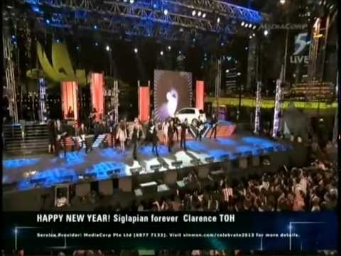 Jersey Boys cast from Singapore shows performs at New Year Countdown show 2013
