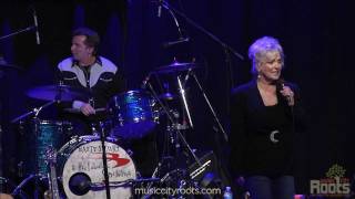 Connie Smith & The Sundowners "(I'm Gonna) Sing Sing Sing"