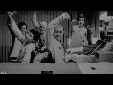 Polseres Vermelles [Pulseras Rojas] ~ Holding On and Letting Go.