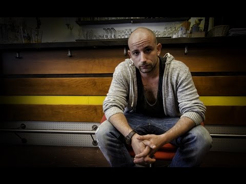 AUF DEM ROTEN STUHL | Christopher Seiler (Seiler und Speer) über die O-Promis (Oasch-Promis)