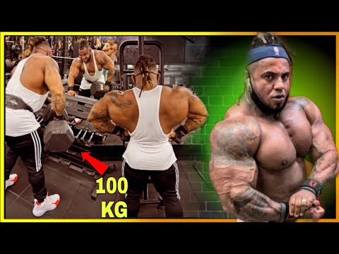 LUCAS COELHO TREINO de DORSAL