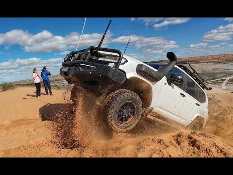 WET Simpson Desert Crossing 2024 Madigan Line Convoy of 5 Toyotas LN106 300 VDJ200 80 and 79series