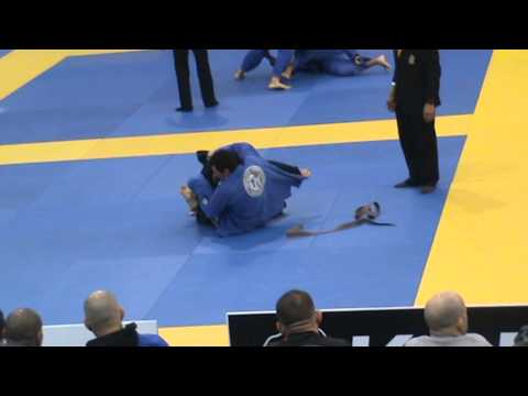 sari oseiran combat 2 european ibjjf 2015