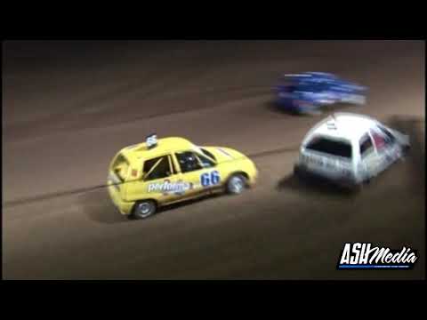 Junior Sedans: A-Main - Maryborough Speedway - 22.03.2008 [Classic]