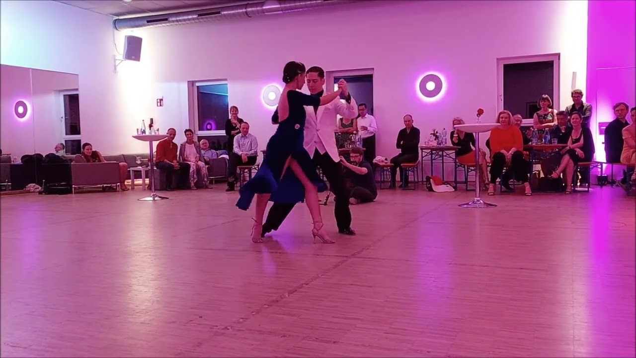 Video thumbnail for Lucas Gauto & Naima Gerasopoulou dance Osvaldo Pugliese's Recuerdo