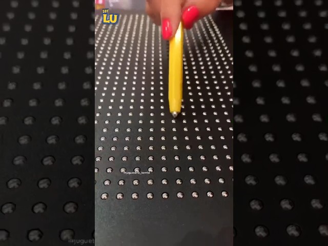 Vídeo relacionado con OFKPO Pizarra Magnética Portátil con Bola de Acero, Tableros de Dibujo Magnéticos para Niños