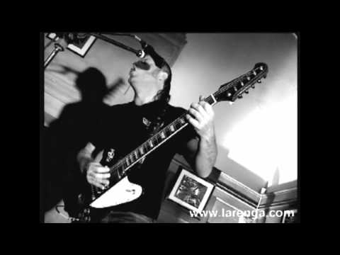 Videoclip de Almohada de piedra — La Renga