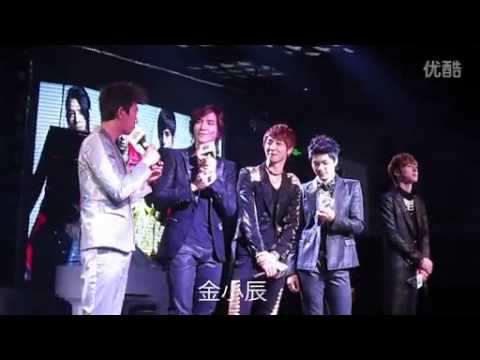 [FANCAM] 130326 M4M - Interview @ China Debut #13