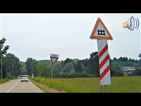 Dal passaggio a livello di Vigliano al PL di Montegrosso transito treno # railroad crossing