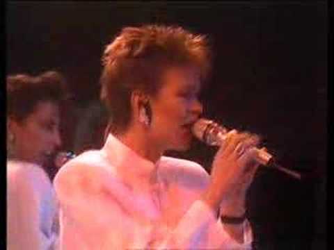 THE DOLLY DOTS - DREAMIN' OF YOU (live version)