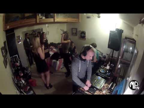 Mr. Clyde (DJset) #MeetingPointTV