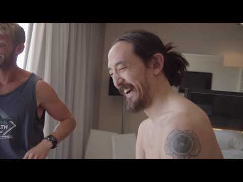 TWO SHOWS IN 1 DAY, ICE BATHS, AND THE HAPPIEST PLACE ON EARTH - AOKI'S WORLD EP 23