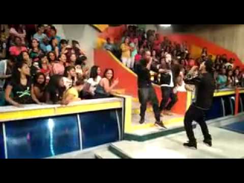 Salim El Arreglizta  y Los Recetao aqui se habla español