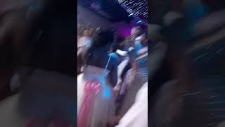 Aller BIM black T dans la place