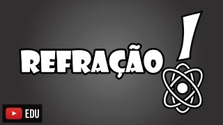 Uma Fonte Luminosa Esta Fixada No Fundo