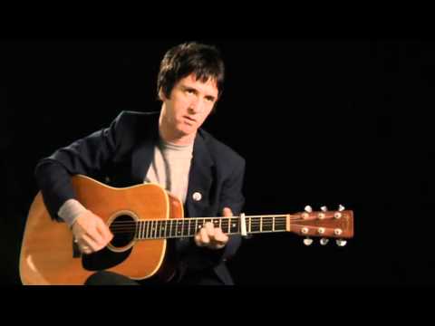 Johnny Marr plays Bigmouth Strikes Again