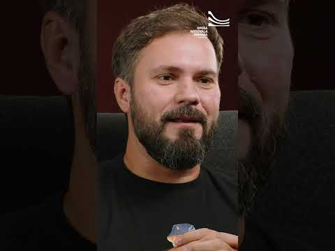 𝐒𝐚𝐧𝐝 𝐞𝐫𝐞, with baritone Florin Estefan