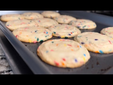 Wilton Baking Pans | Elevate Your Baking Game With One Easy Solution