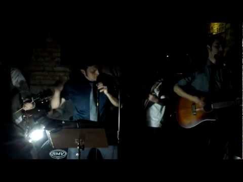 Banda Ponto Trinta - Suspicious Minds