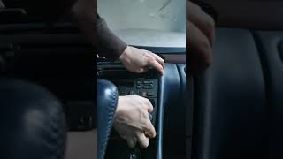 Comment enlever Bose theftlock auto radio Cadillac Seville 2000