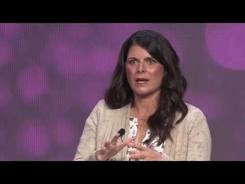 Leadership Lessons with Mia Hamm - Learn How To Lose