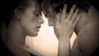 Tutto in un abbraccio  -  Claudio Baglioni