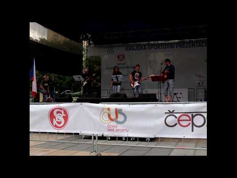 Sousedi - SOUSEDI - píseň "MŮRY" - 2.6.2018 Ostrava