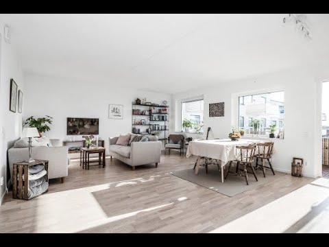 TILL SALU! Genomgående trea som strålar av ljus med balkong i söder och nyproduktionskänsla!