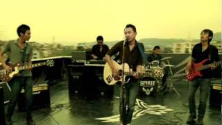 Alobo Naga and The Band - Painted Dreams (Official Video)