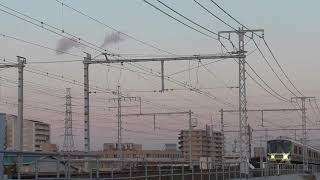 【ダイヤ乱れのため外側線走行】221系快速12両編成武庫川橋梁付近通過