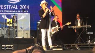 Lulu - Introduction to To Sir, With Love (Commonwealth Games Opening Party, Glasgow Green)