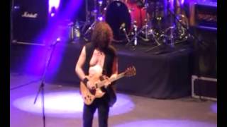 Extremoduro - Sucede (En Vivo Uruguay 2012)