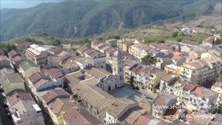 preview picture of video 'Stigliano (MT), il centro, la Rotonda e il Labruto dal drone.'