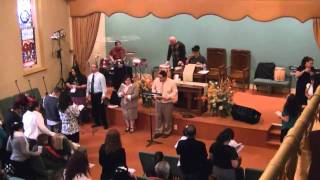 preview picture of video 'Iglesia Nuevo Nacimiento Lebanon, PA - Glorious'