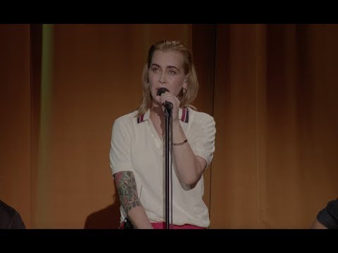 download lagu mp3 mp4 Anouk Wen Er Maar Aan, download mp3 Anouk Wen Er Maar Aan free downloadn, video klip Anouk Wen Er Maar Aan