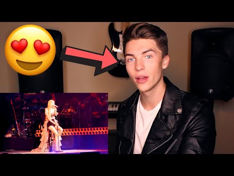 VOCAL COACH Reacts to BLACKPINK ROSÉ - Someone You Loved (Solo Stage) - IN YOUR AREA Tokyo Dome